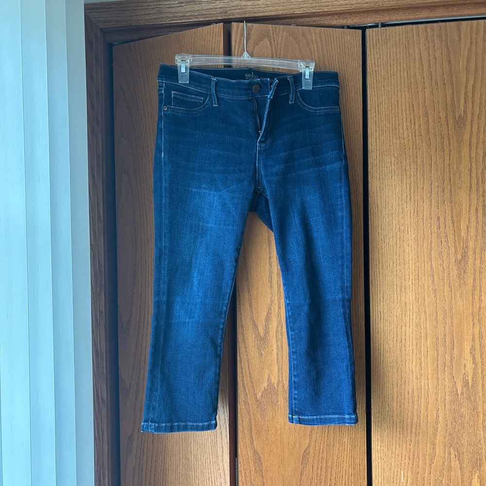 SoHo New York & Co cropped dark jeans